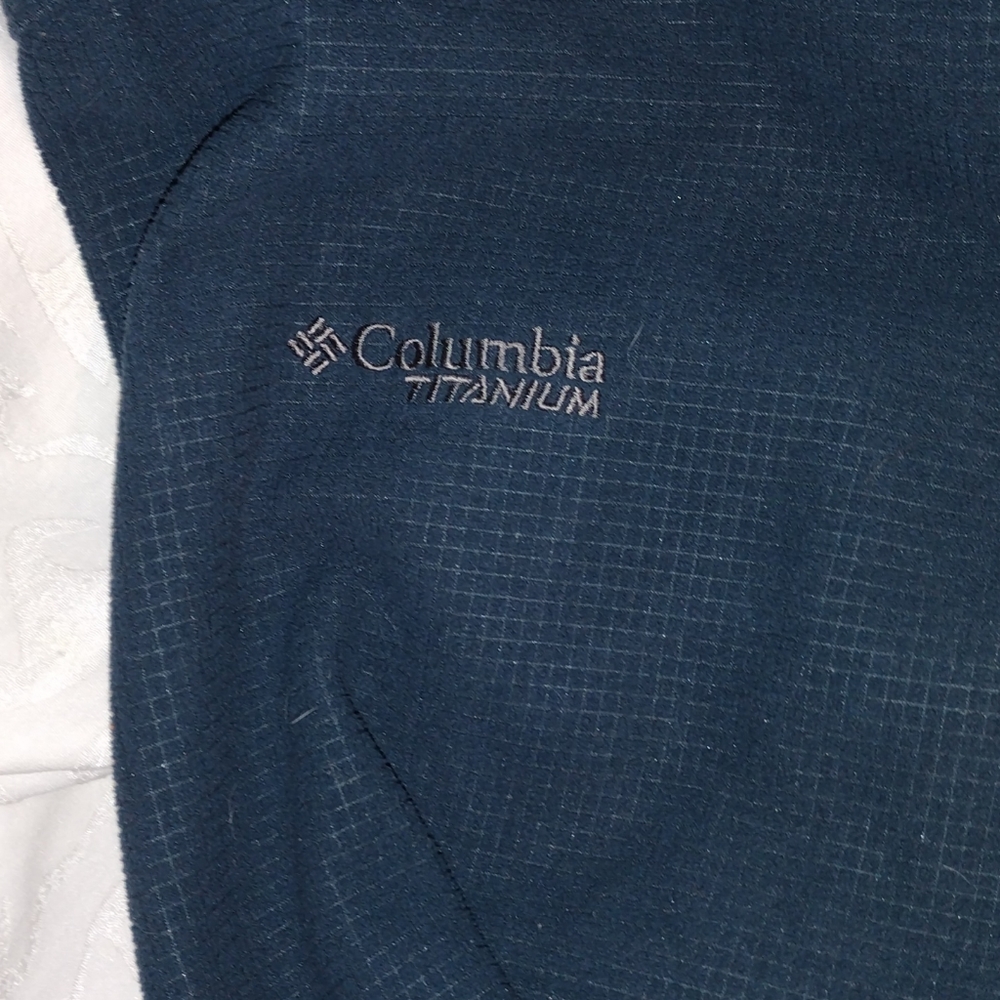 Columbia Sportswear Men's Titanium Pullover Jacket - Blue - Medium